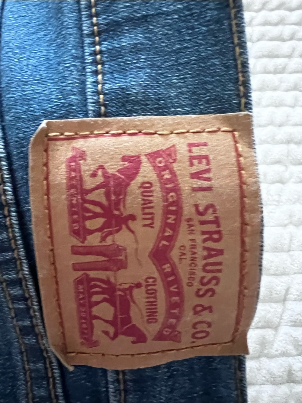 Levi's worn women’s  Denim Jeans - Classic Levi Strauss